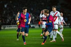 开云平台-包含巴萨球员斗志昂扬，为团队拼尽全力的词条