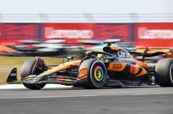 开云体育登录-迈凯伦绝杀索伯车队，皮亚斯特里关键制胜的简单介绍