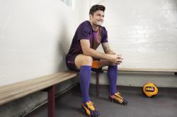 开云体育官方网站-奥运前哨战，西亚卡姆关键接管，勇士体系正面击溃新疆铁壁