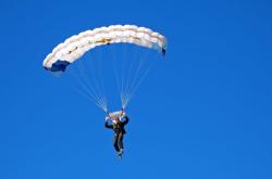 开云体育入口-魔术碾压尼克斯，布伦森统治全场，一场个人英雄主义的华丽独舞