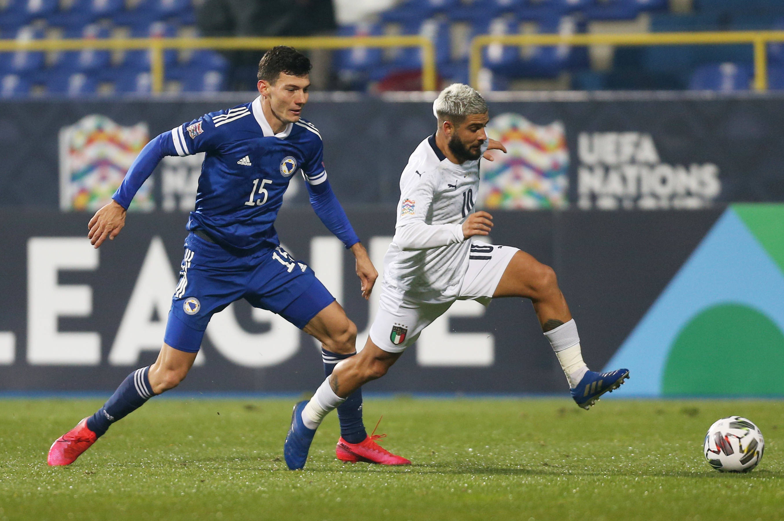 包含意大利队欧预赛击败波黑，实现连胜的词条