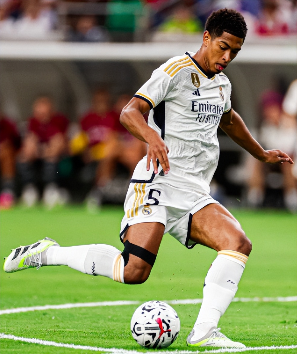 关于阿森纳完胜丹麦，贝林厄姆状态火热的信息