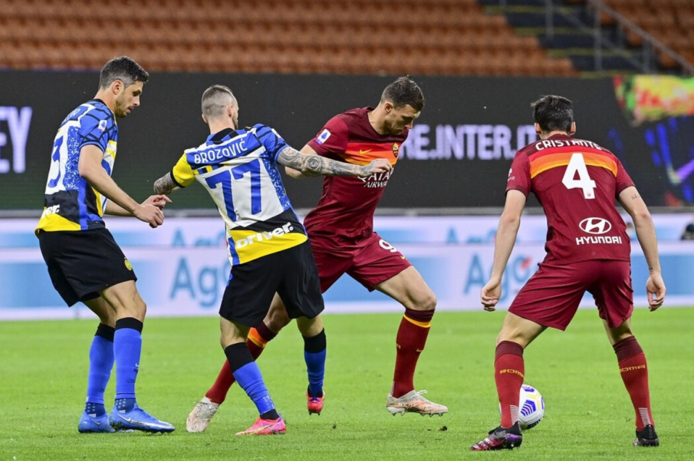 里昂豪取连胜，势不可挡向冠军进军的简单介绍