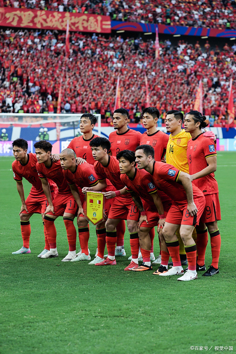 国际级足球强队将在球场上一决胜负的简单介绍 国际级足球强队将在球场上一决胜负的简单介绍