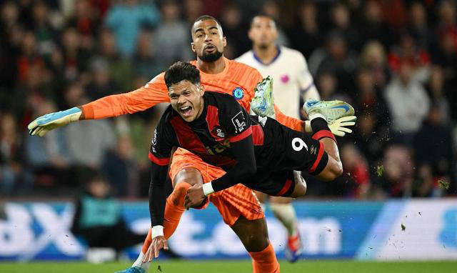 南安普顿客场逆转伯恩茅斯，实现翻盘