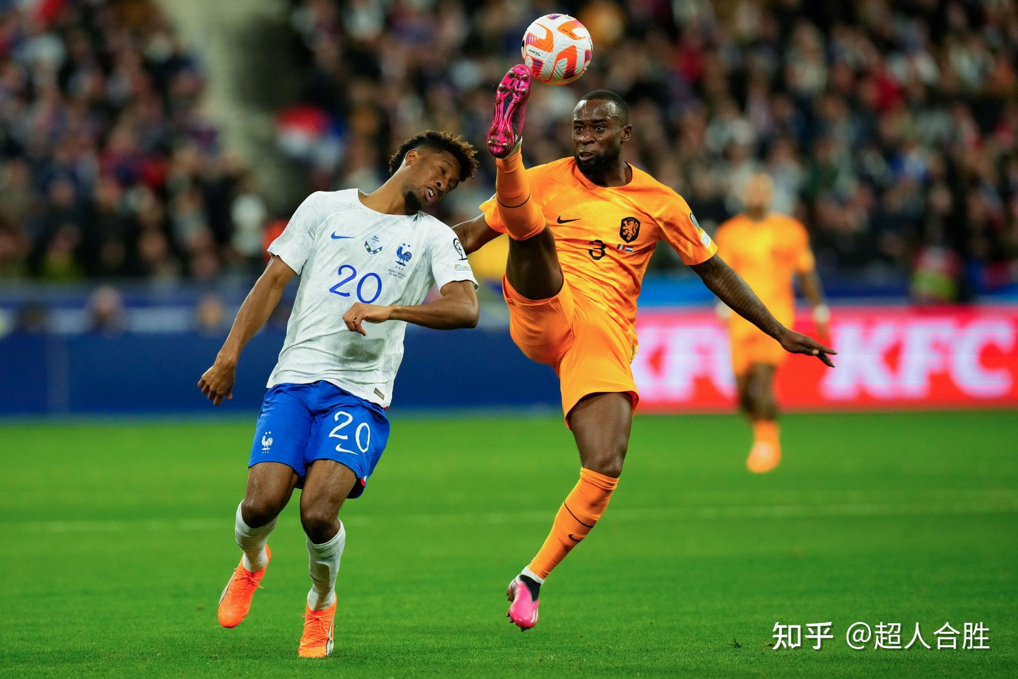 包含荷兰完胜摩洛哥，拉什福德刷新纪录的词条