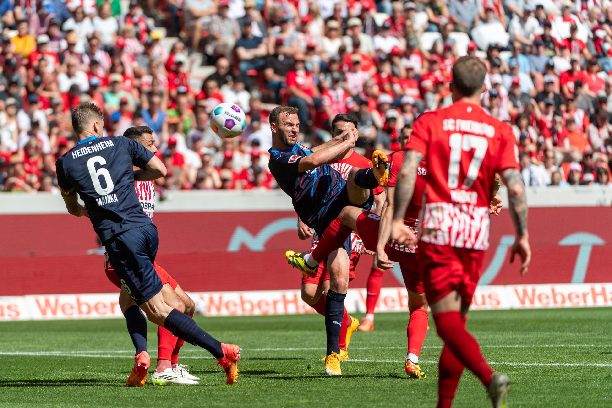 包含德国球队备战新赛季，力争夺冠的词条