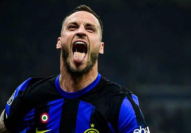 关于塞维利亚绝杀国际米兰，乔瓦尼·雷纳三分雨点燃全场的信息