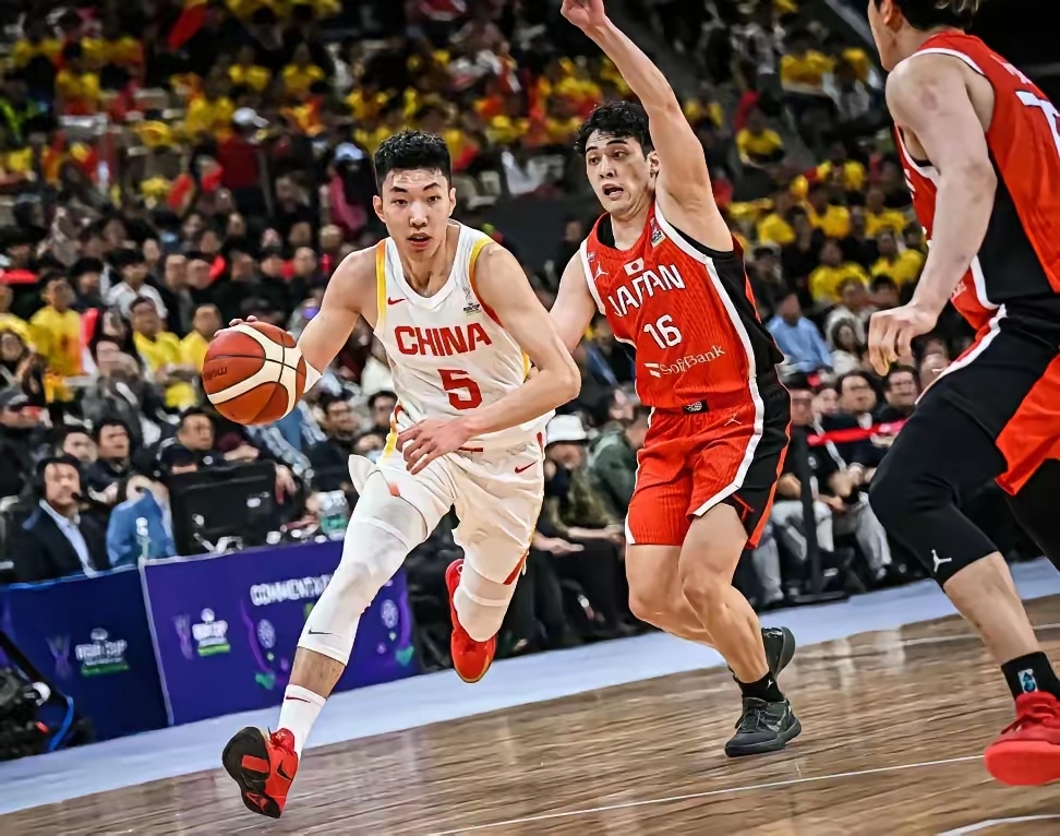 关于日本男篮横扫澳大利亚男篮,锡安一己之力扛起全队的信息 关于日本男篮横扫澳大利亚男篮,锡安一己之力扛起全队的信息