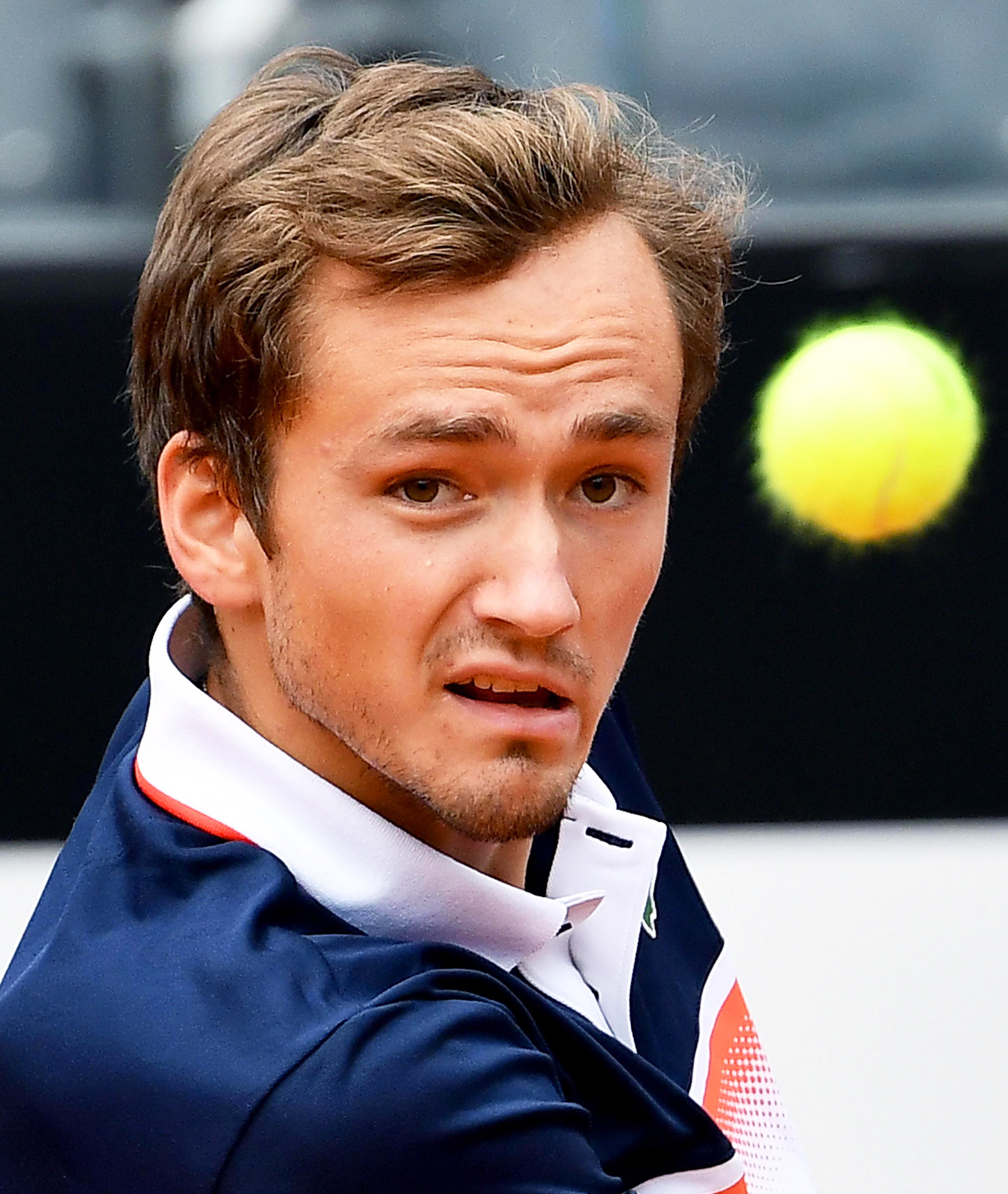 德国网球队绝地反击日本网球队，克耶高斯打破历史纪录的简单介绍