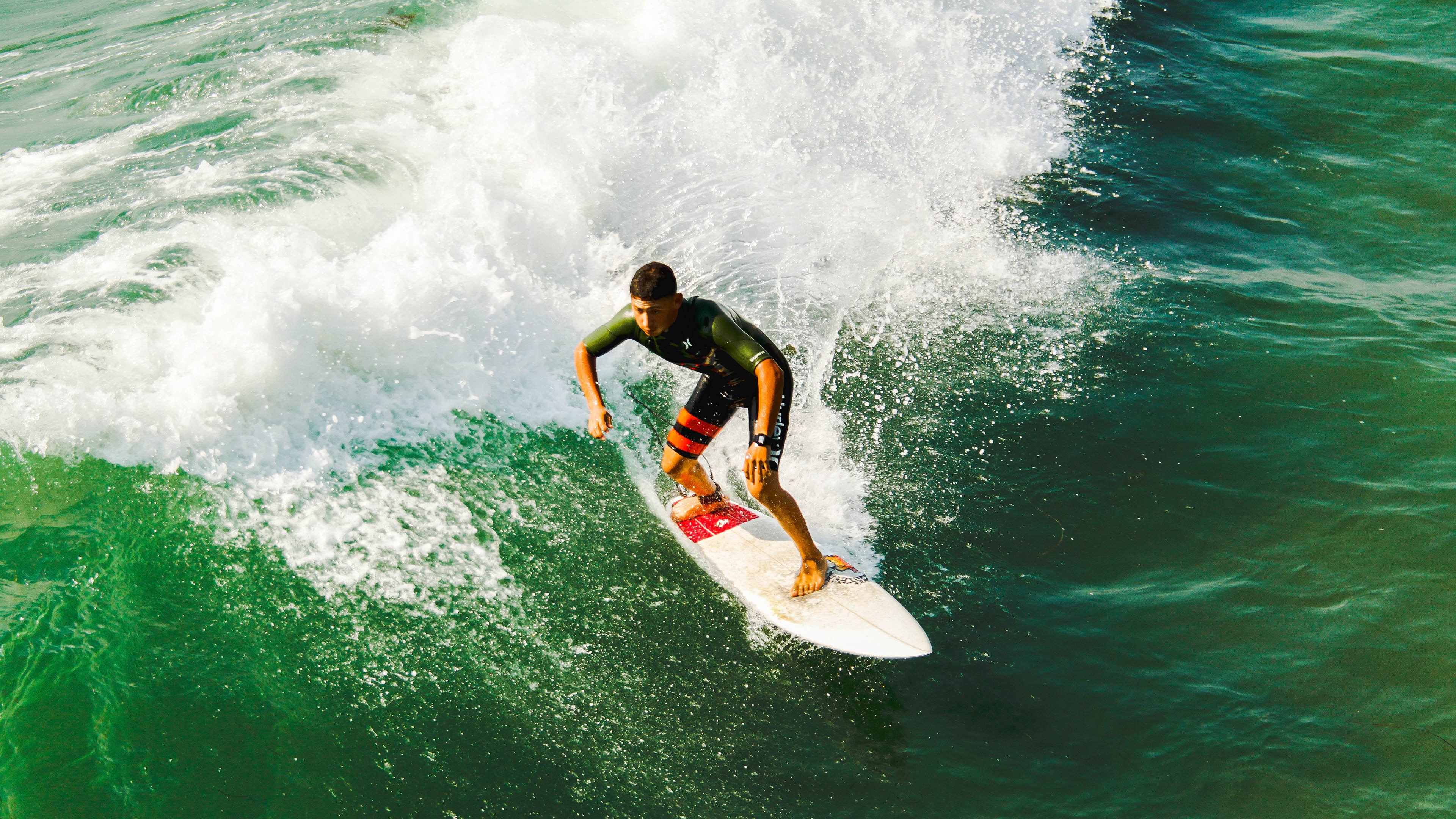 佛罗伦萨的钢铁防线，C罗生涯之夜在铁壁前闪耀