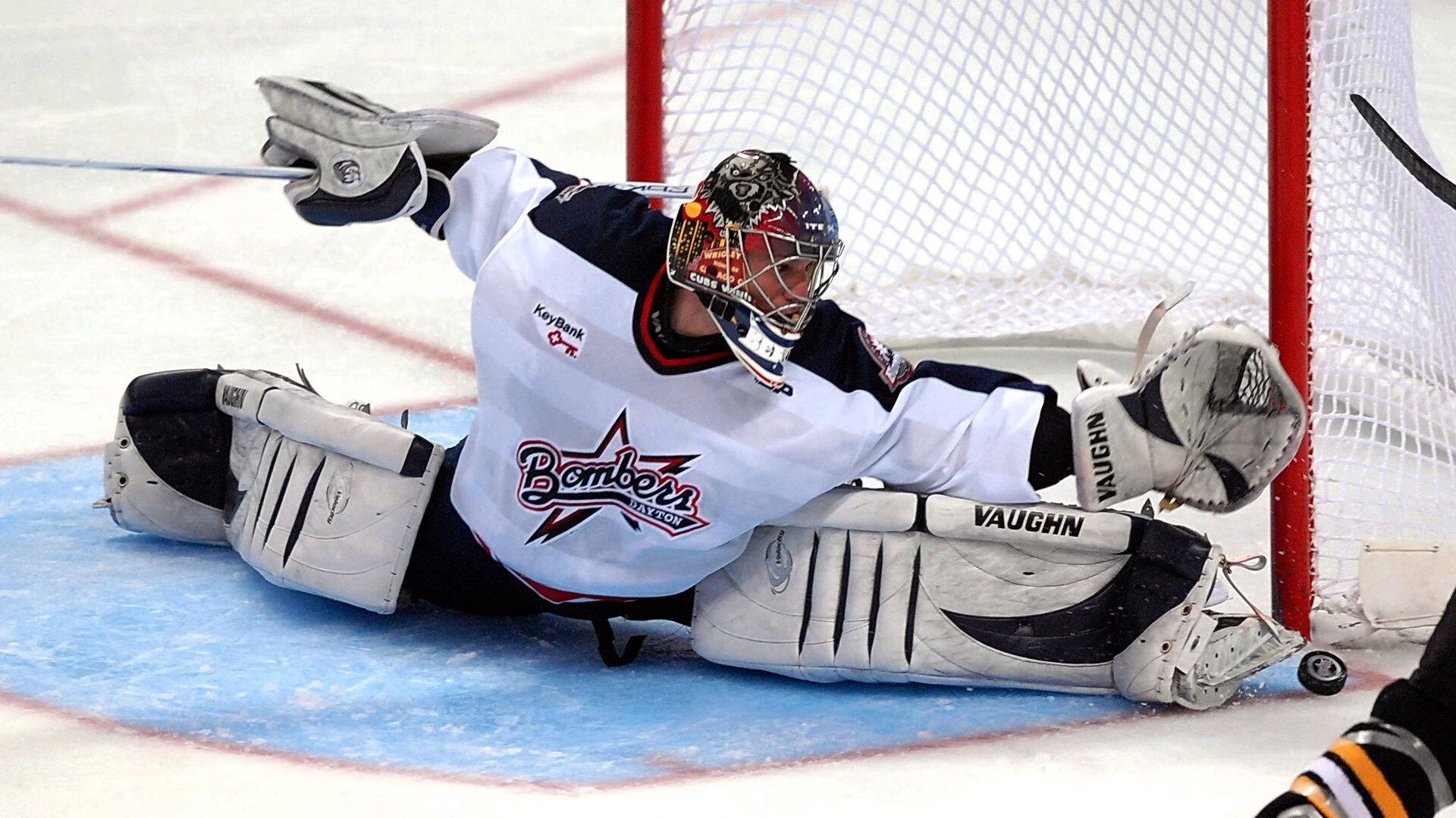 战术铁幕，拜仁式封锁如何在意甲焦点战中冻结利物浦式进攻风暴