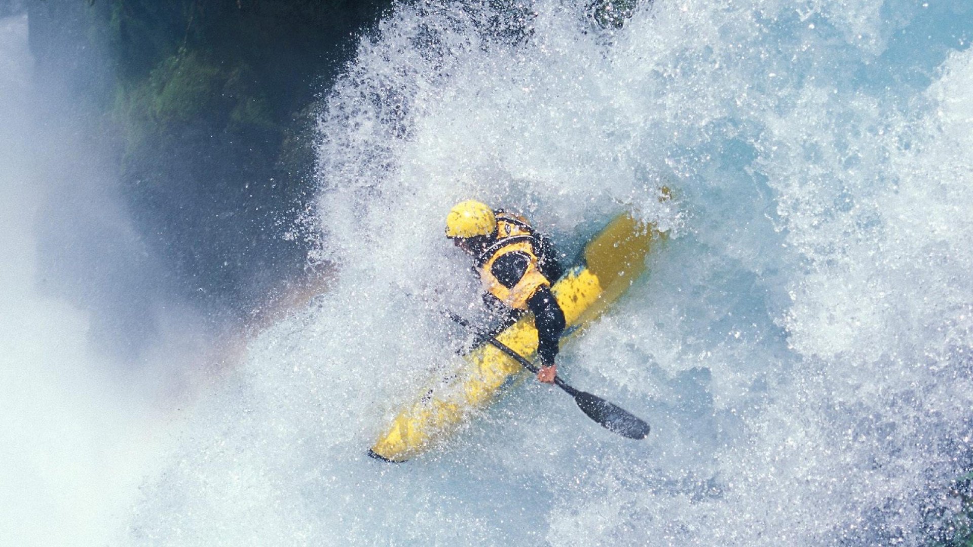 血脉与意志的碰撞，喀麦隆裔球星与新西兰铁血防守的终极对决