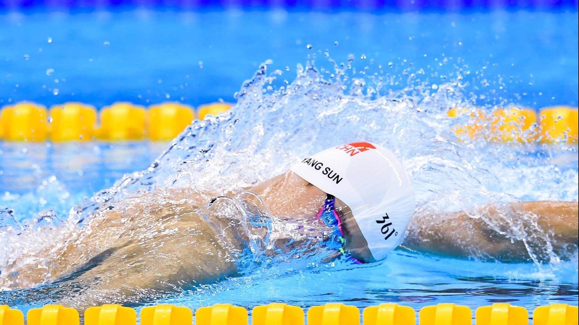 舞台越大越强，法比尼奥的掌控艺术